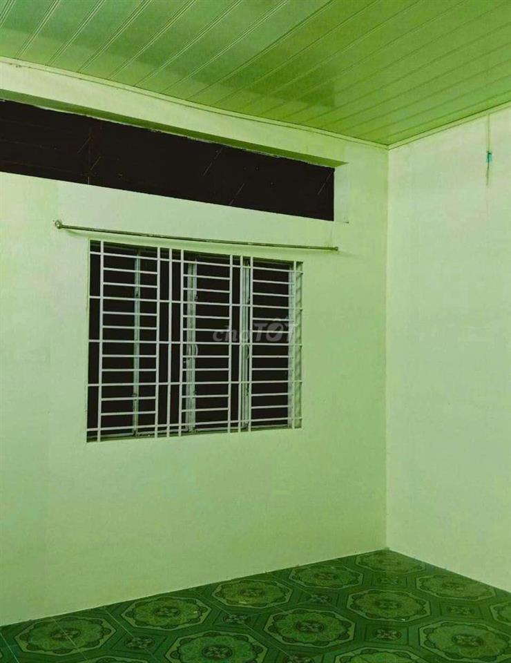 nhà cho thuê nguyên căn 183 m² phước long b q.9 cũ TP HCM