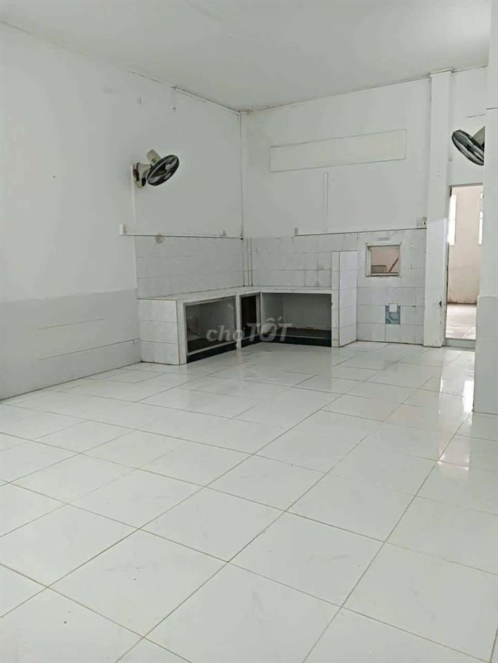 nhà cho thuê nguyên căn 183 m² phước long b q.9 cũ TP HCM
