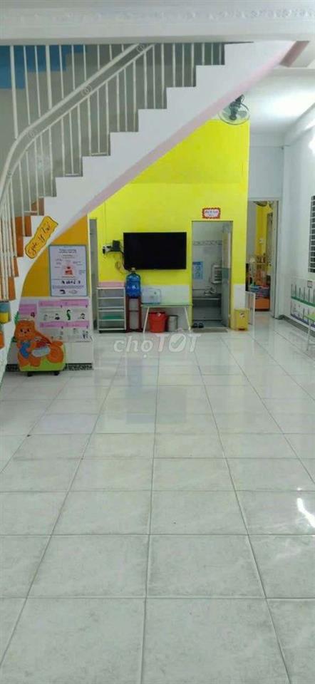 nhà cho thuê nguyên căn 183 m² phước long b q.9 cũ TP HCM