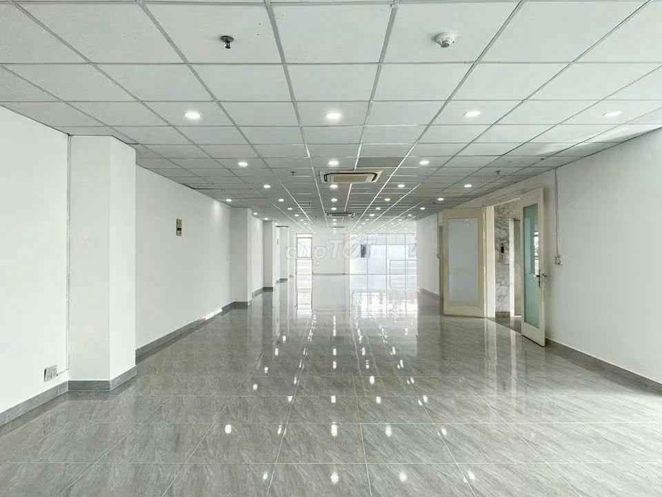 CHO THUÊ CĂN GÓC 2 MẶT TIỀN NGUYỄN THÔNG DT 12M X 24M QUẬN 3