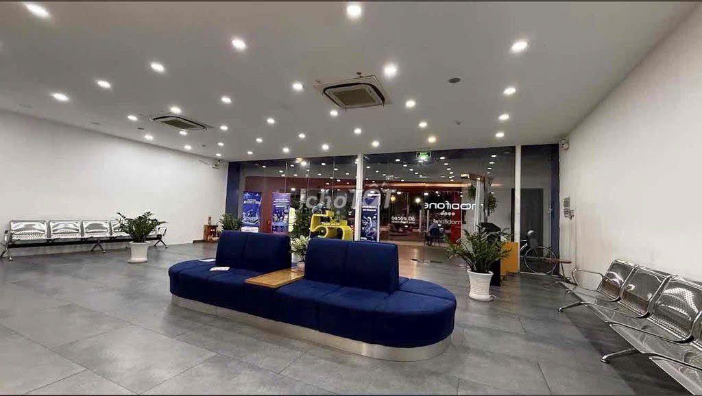 CHO THUÊ TÒA NHÀ 2 MẶT TIỀN VÕ VĂN NGÂN DT 12M X 36M TP THỦ ĐỨC
