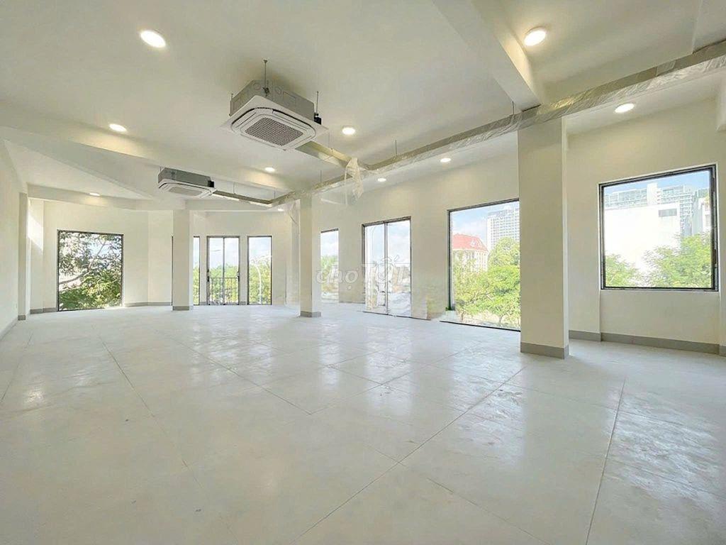 CHO THUÊ CĂN GÓC 2 MẶT TIỀN ĐƯỜNG HÒA HƯNG – QUẬN 10