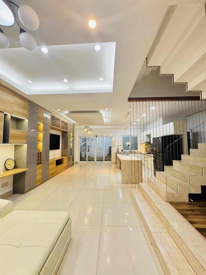 CHO THUÊ NHÀ NGUYÊN CĂN MẶT TIỀN TRẦN NÃO – 8M × 20M – QUẬN 2