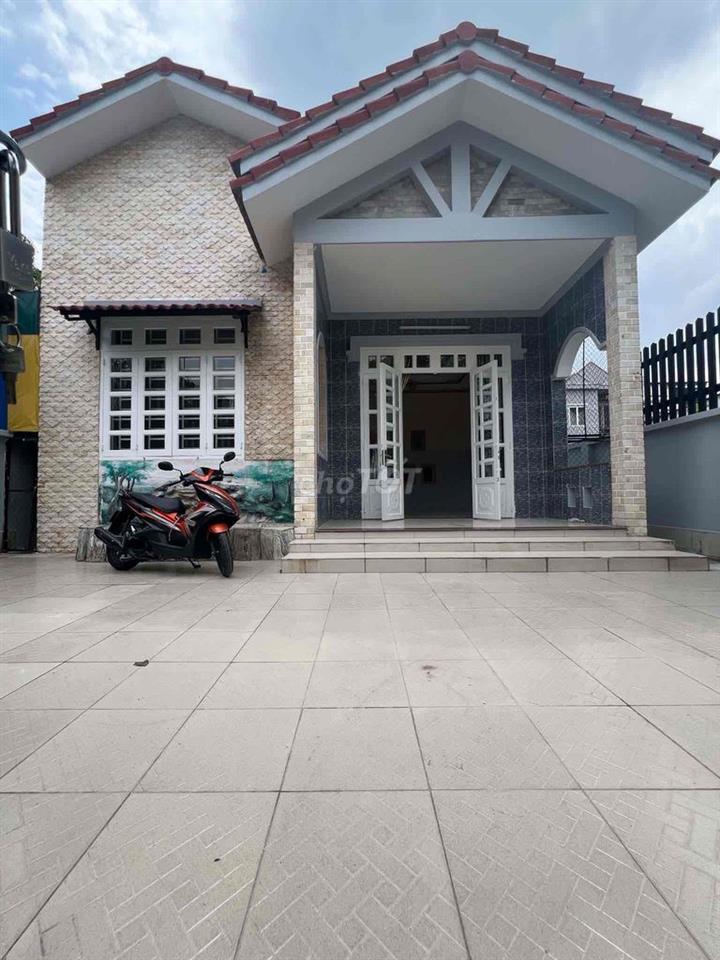 Cho thuê nhà nguyên căn 168m2/mở văn phòng hoặc kinh doanh