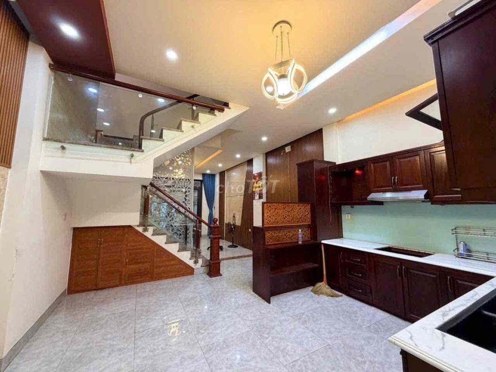 CHO THUÊ KHÔNG GIAN TẦNG TRỆT RIÊNG BIỆT – BẾP ĐẦY ĐỦ – 6 TRIỆU/THÁNG