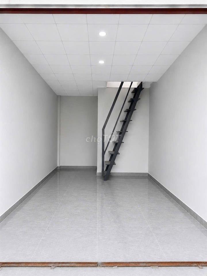 Cho thuê nhà mặt tiền đường Đỗ Xuân Hợp