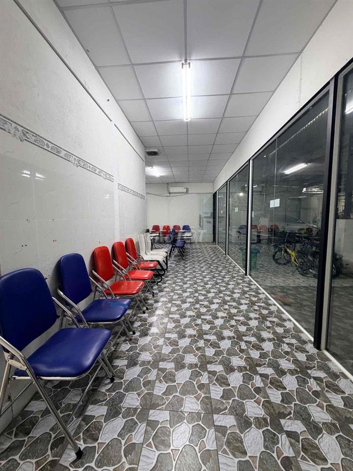 Cho Thuê Mặt Bằng , Nhà Nguyên Căn có 5 phòng
