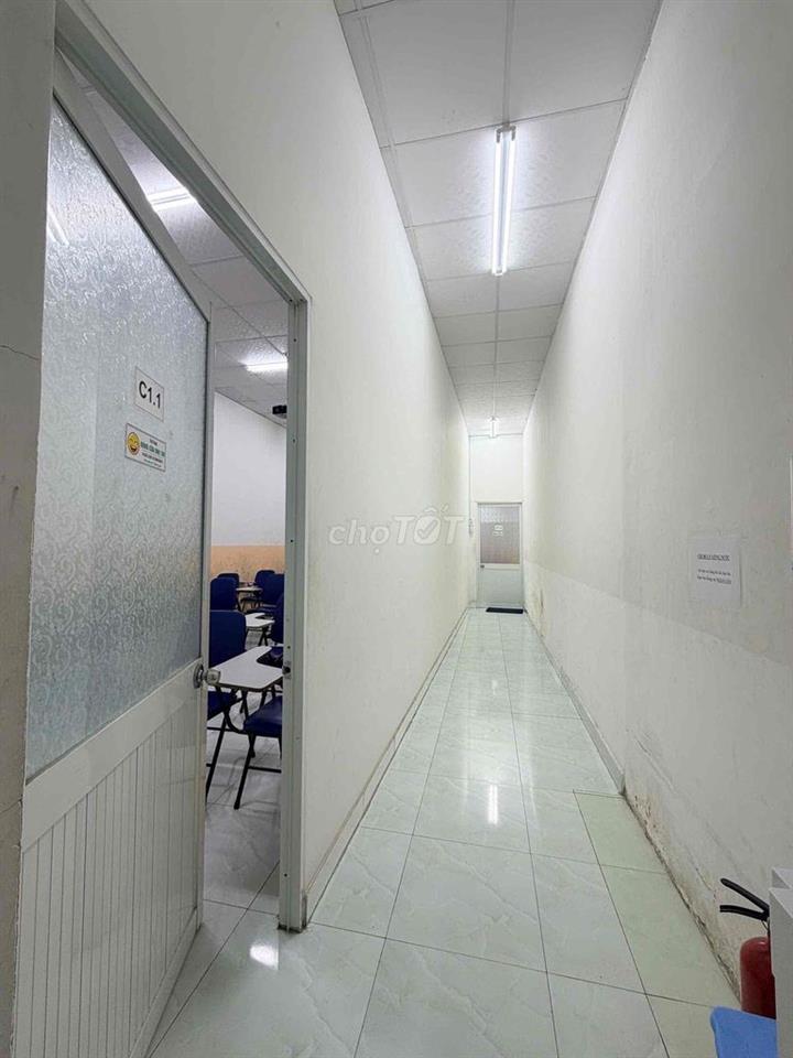 Cho Thuê Mặt Bằng , Nhà Nguyên Căn có 5 phòng