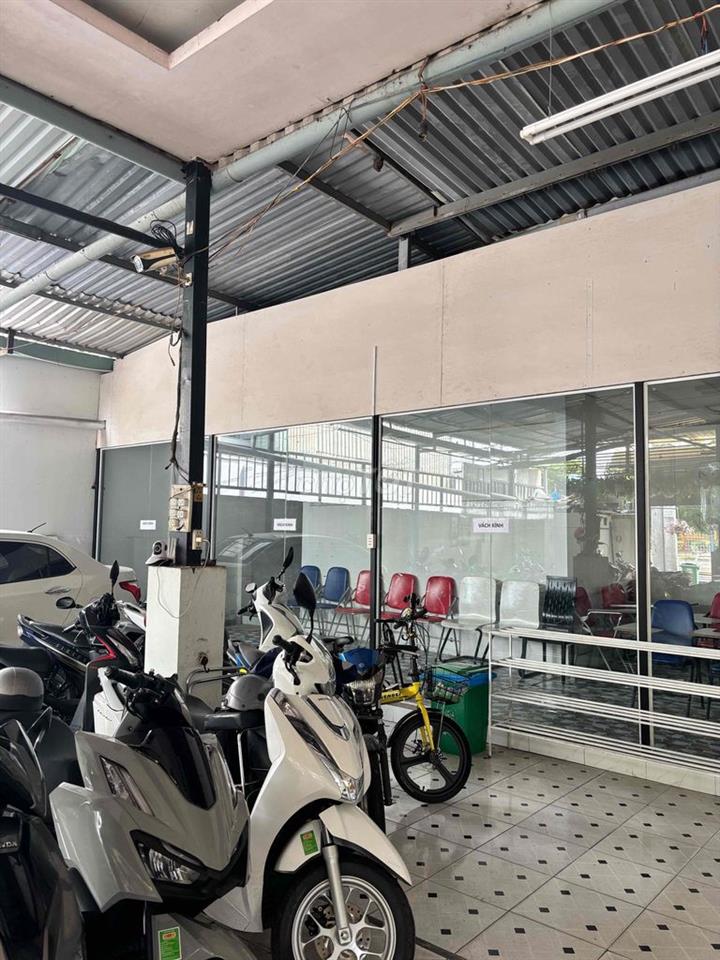 Nhà Cấp 4 có 5 Phòng
