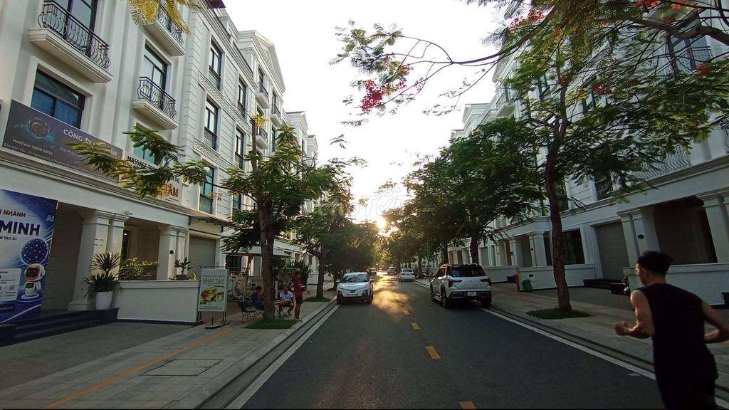 Ký Túc Xá Biệt Thự Vinhome Grand Park 