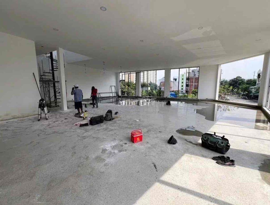 căn góc 15.7*16m(450m) trệt lầu trống suốt an khánh thông Newcity Q2