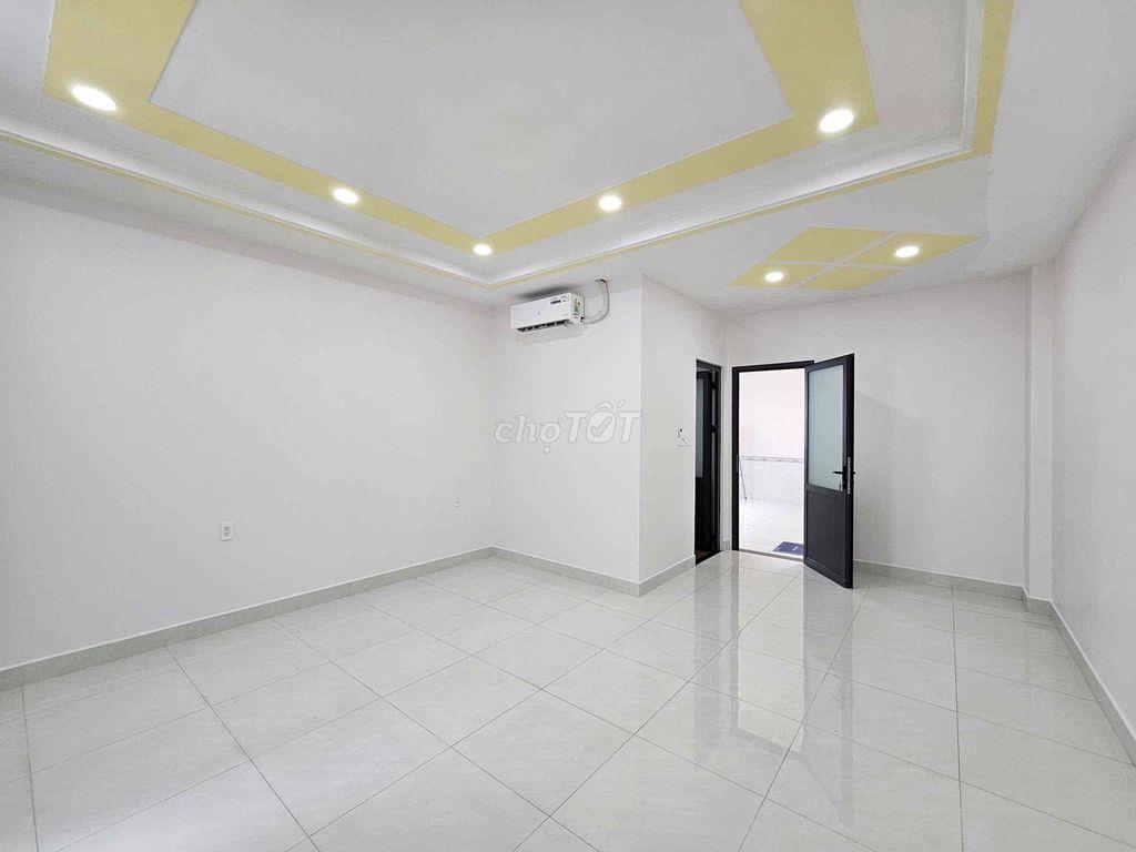 CHO THUÊ VĂN PHÒNG TẦNG 1 CHỈ 6TR TẠI KĐT VẠN PHÚC