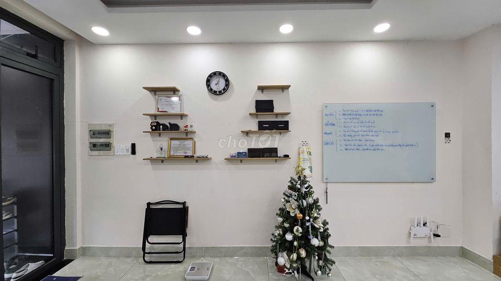 CHO THUÊ MẶT BẰNG KINH DOANH TẦNG TRỆT NGAY KĐT VẠN PHÚC GIÁ CHỈ 15TR