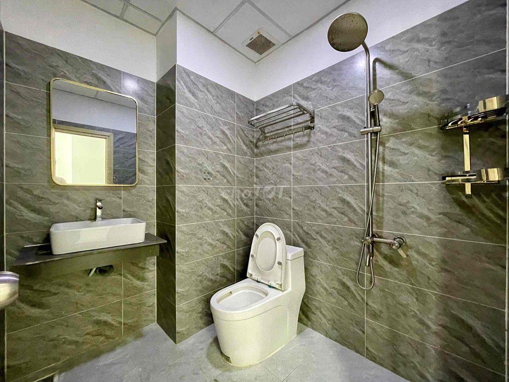 CHO THUÊ MẶT BẰNG TẦNG TRỆT MẶT TIỀN ĐẸP GẦN 150m2 | KĐT VẠN PHÚC