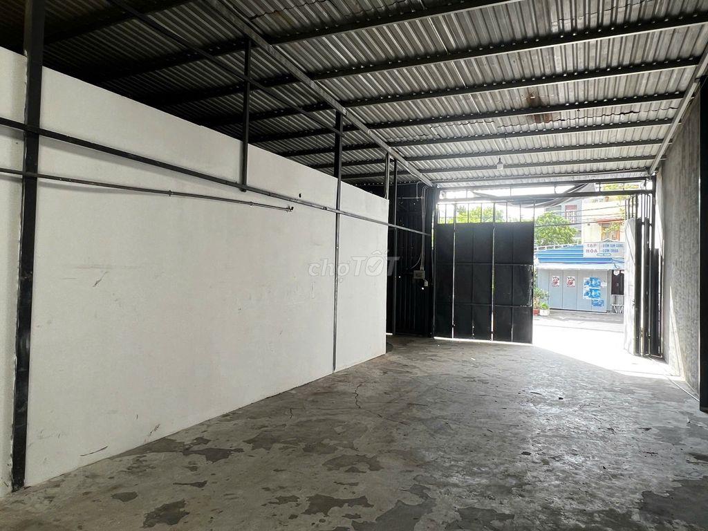 Cho thuê kho xưởng 400m2, đường số 11 phường Trường Thọ ( Thủ Đức)