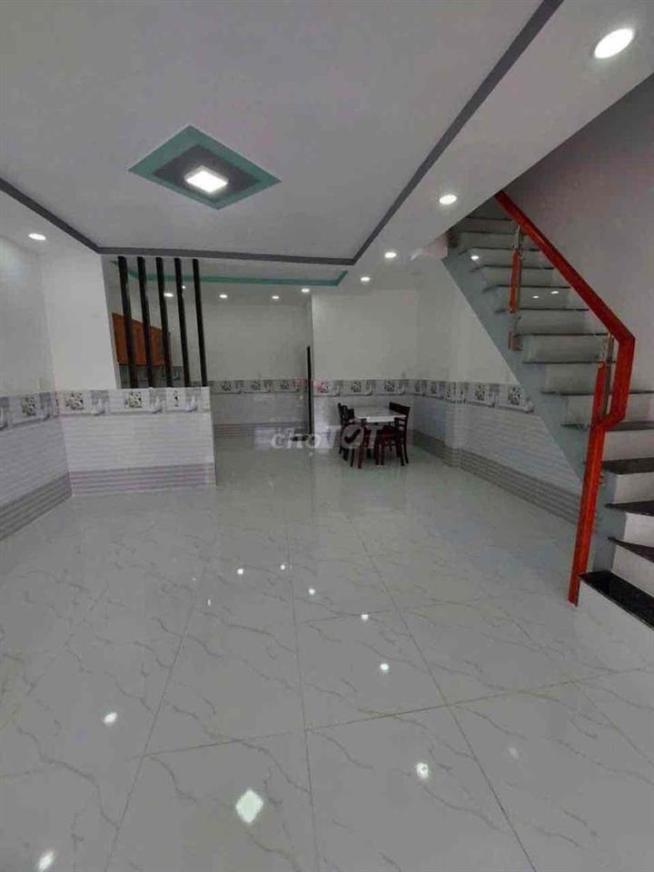 nhà ngộp ngân hàng bihnh chánh