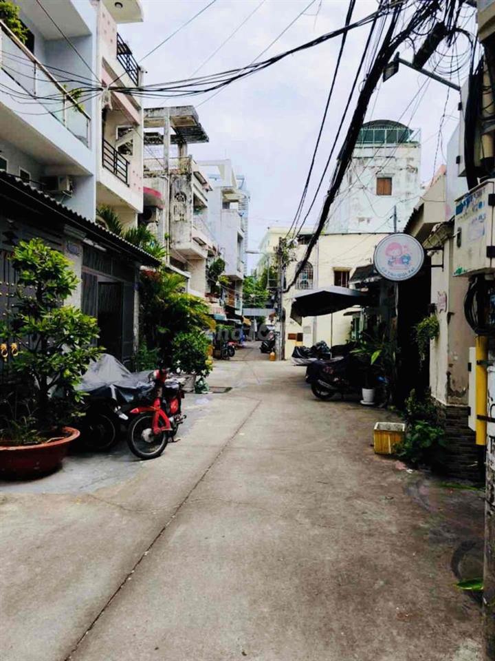 SIÊ,U ĐẸP - TRUNG TÂM Q11