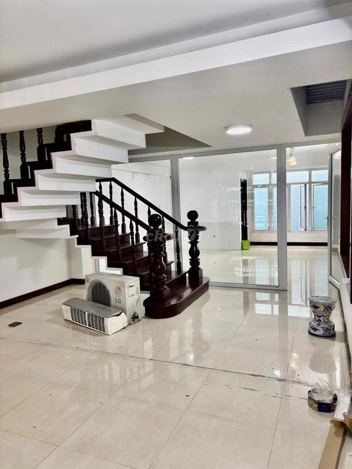 Cho thuê mặt bằng tầng trệt himlam