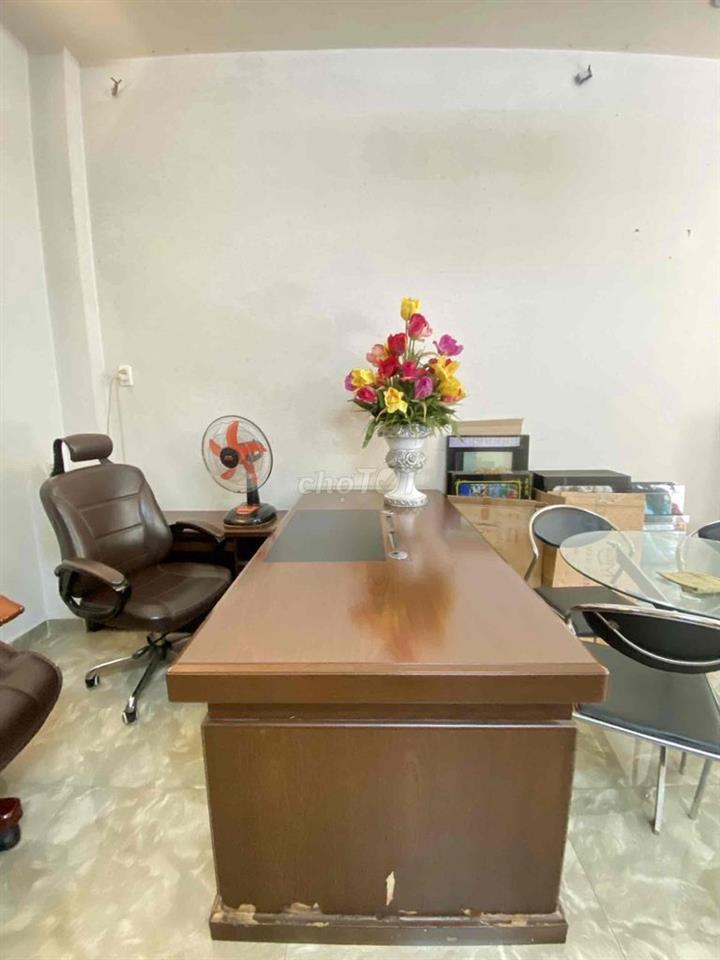 Cho thuê nhà Lạc Long Quân Q11 giá 22tr 90m2-3tầng-hẻm 8m thông sát MT