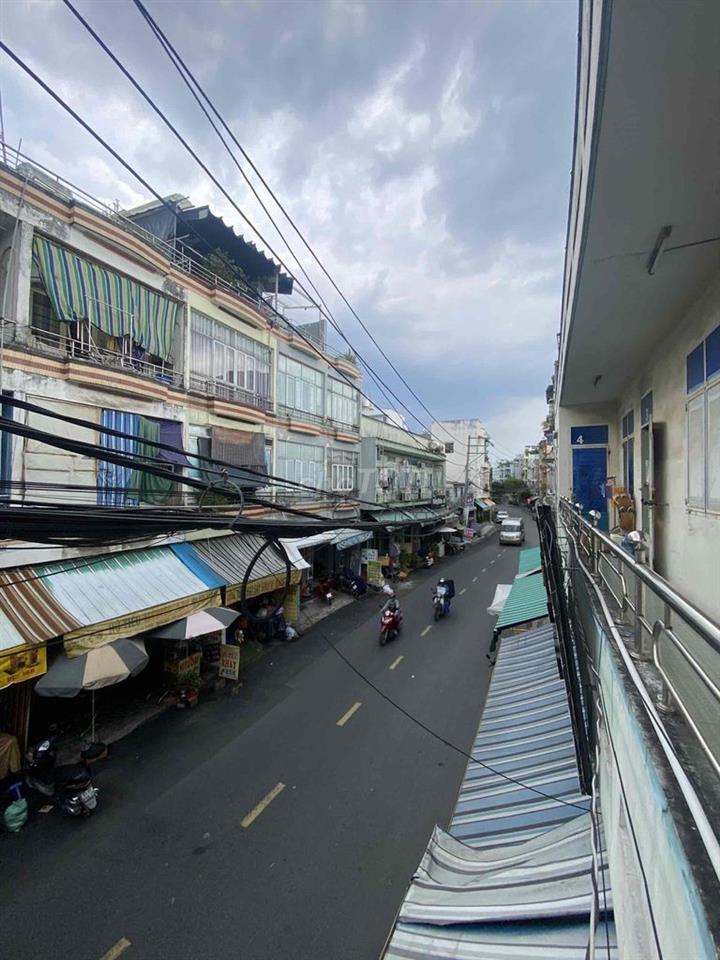 Cho thuê phòng 2,6tr đường Bà Hom Q6 DT 20m2 tầng 1