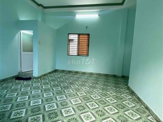 Cho thuê phòng 2,6tr đường Bà Hom Q6 DT 20m2 tầng 1