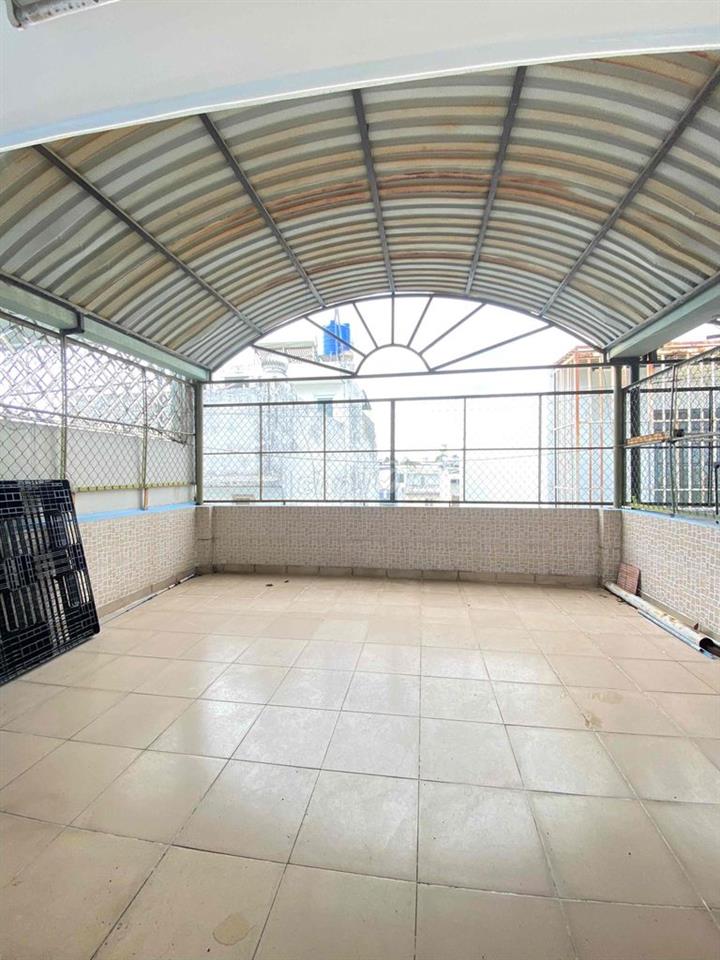 Cho thuê nhà mặt tiền đông đúc khu Tên Lửa 5x20-4tầng có nội thất 26tr