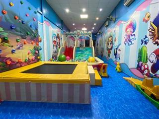 Cho thuê nhà mặt tiền trống suốt gần Cây Gõ Q6 DT 110m2 giá 16 triệu