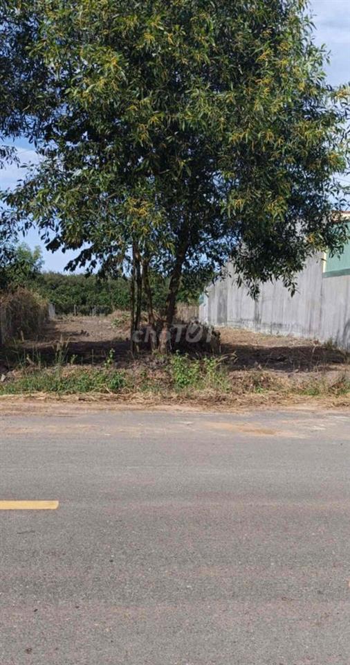 MẶT TIỀN ĐẤT BIỆT THỰ- NGAY TRUNG TÂM HÀNH CHÍNH