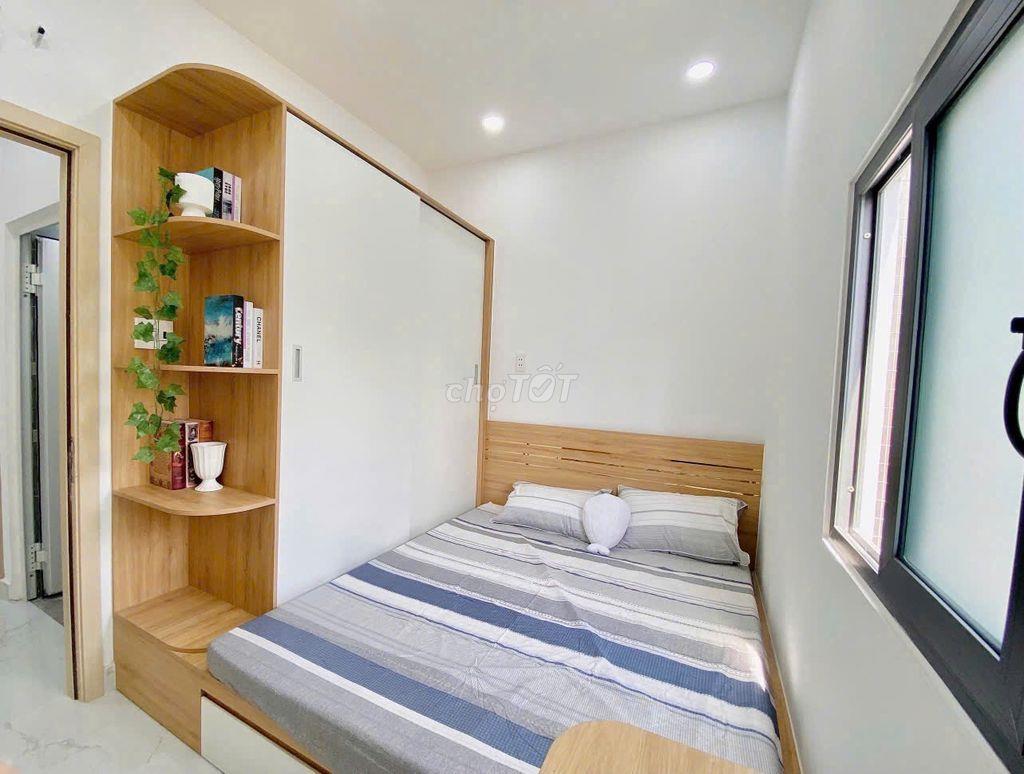 🏤 PHÒNG MỚI XÂY SẴN NỘI THẤT TÁCH BẾP CỬA SỔ TRỜI CUỐI ĐƯỜNG TÊN LỬA