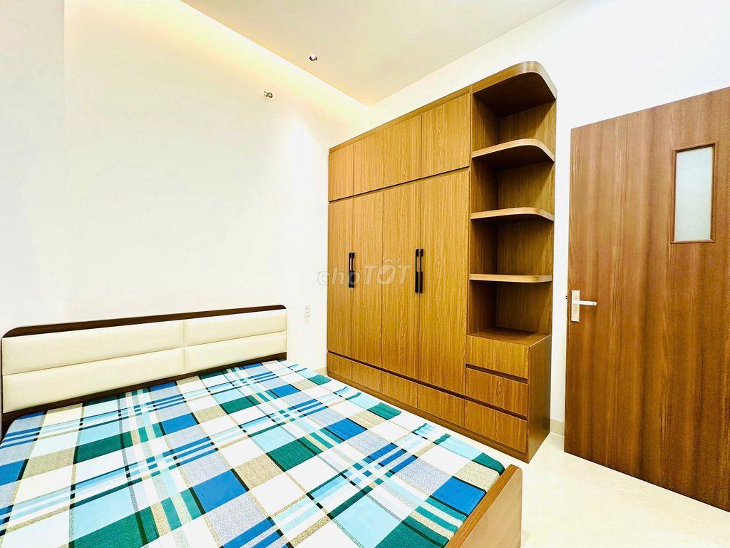 NHÀ NHÀ BÁN XÂY MỚI 100% FULL NỘI THẤT NGAY TRƯỜNG THCS NGUYỄN DU GV