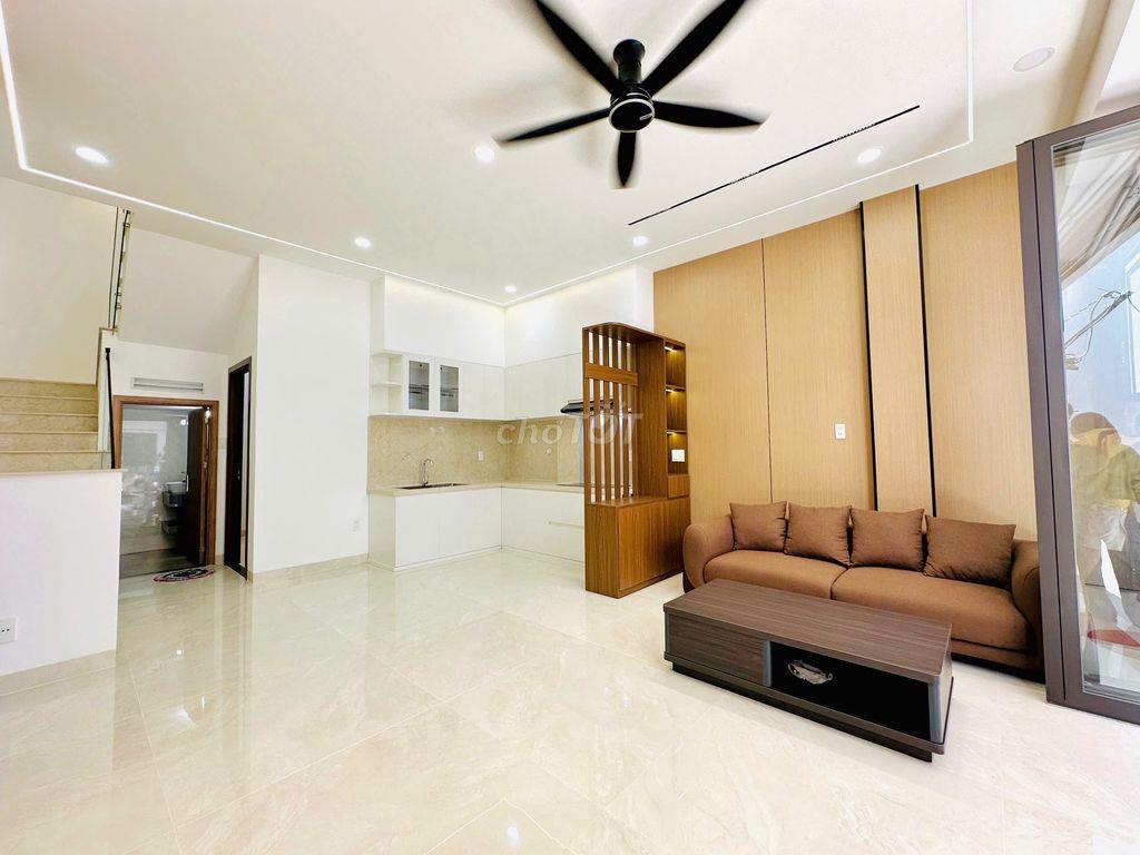 NHÀ NHÀ BÁN XÂY MỚI 100% FULL NỘI THẤT NGAY TRƯỜNG THCS NGUYỄN DU GV