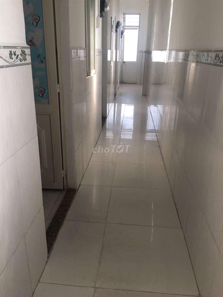 cho thuê phòng ban công rộng thoáng yên tỉnh