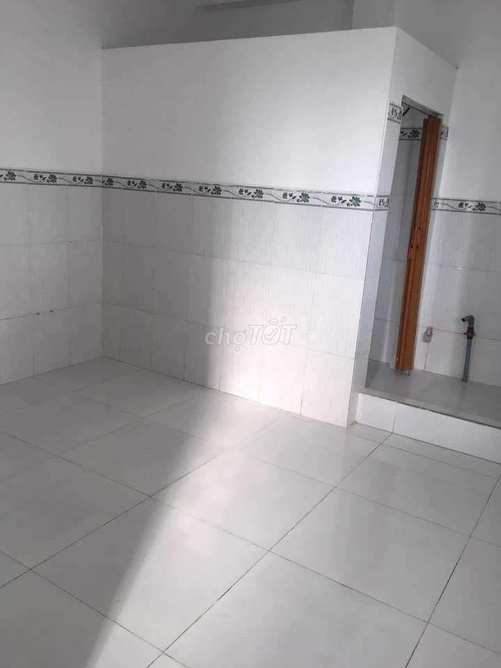 cho thuê phòng ban công rộng thoáng yên tỉnh