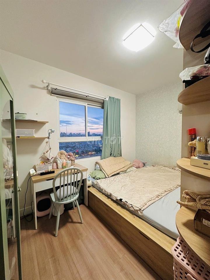 Chính chủ bán CH 2PN Saigonland, 68m², view đẹp, tầng 17