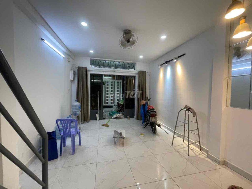 Bán nhà Tăng Bạt Hổ quận Bình Thạnh gần bệnh viện Ung Bứu , trường DH