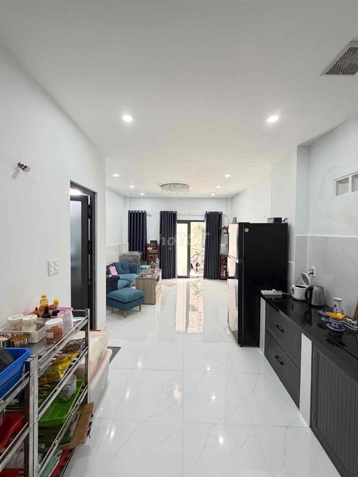 🔥 LÔ GÓC – SÁT HẺM Ô TÔ – GẦN HÀNG XANH, BÀ CHIỂU