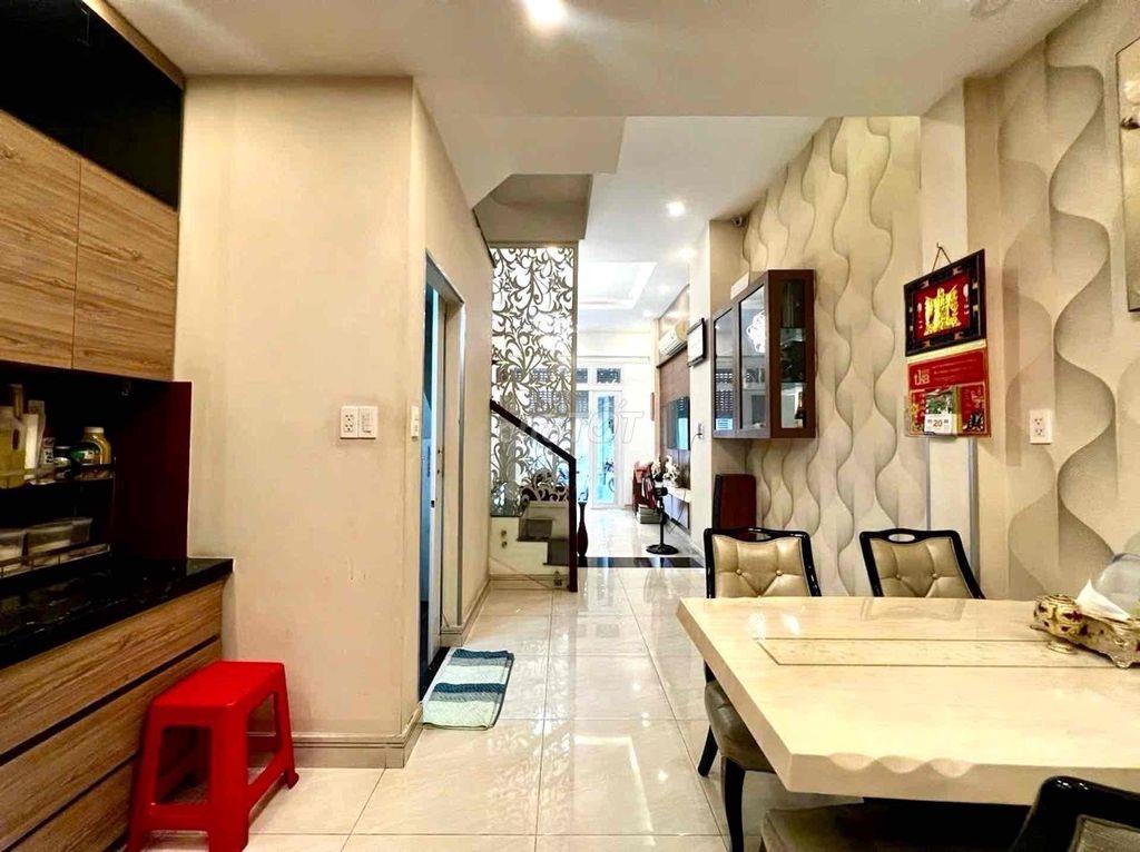 🏡 NGUYỄN XÍ – HẺM THÔNG XE HƠI – 44,1M² – 3 TẦNG – FULL NỘI THẤT
