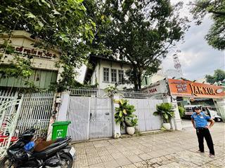 VILLA ĐIỆN BIÊN PHỦ Q3 , DT 500M2 , NGANG 12M GIÁ CHỈ 75TR/THÁNG
