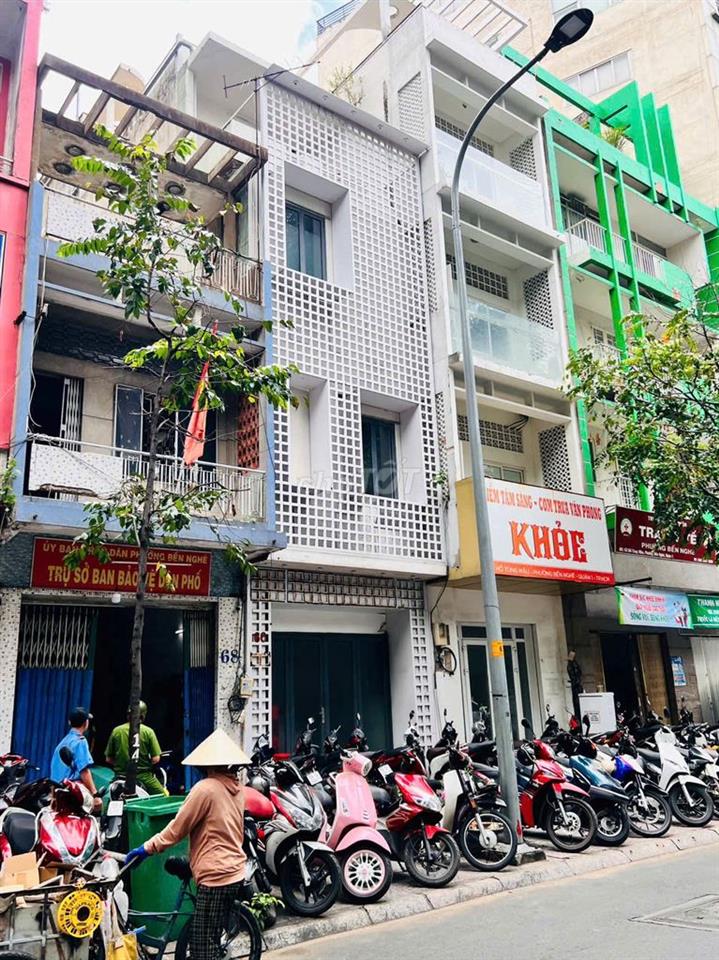 66A HỒ TÙNG MẬU QUẬN 1 , DT : 4X30 3 TẦNG , GẦN KHU BITEXCO ( GIÁ 100R