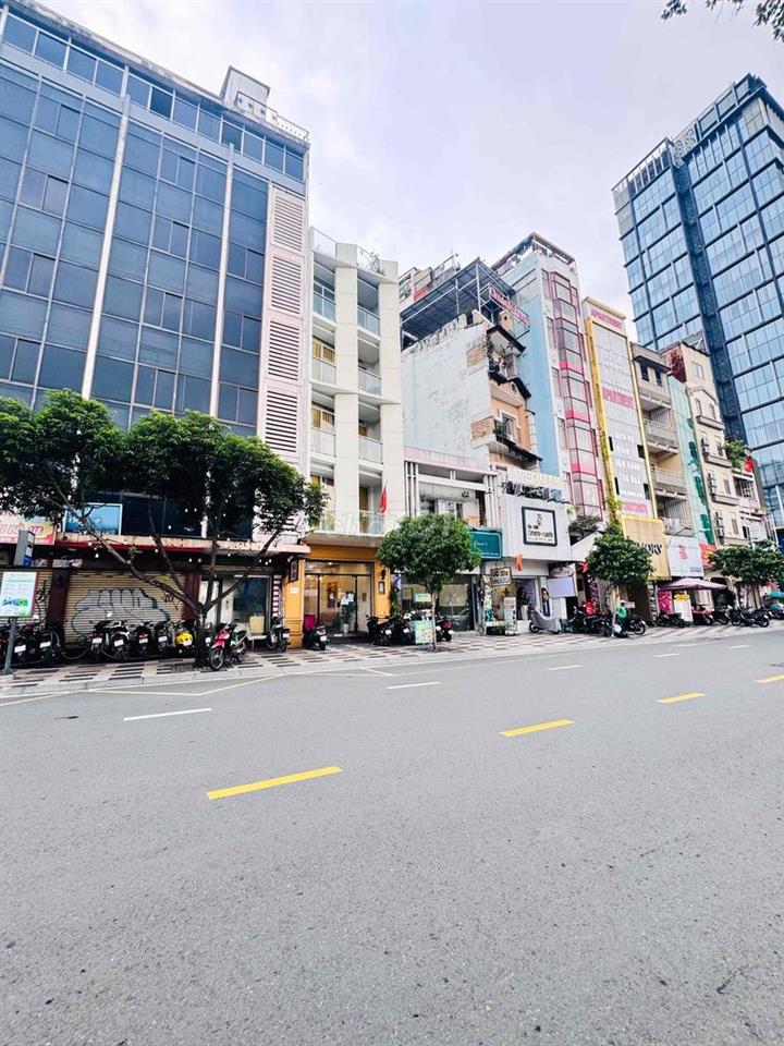 NGANG 12m MT Lê Lai P. Bến Thành , dtsd : 400m2 chỉ với 80tr/tháng