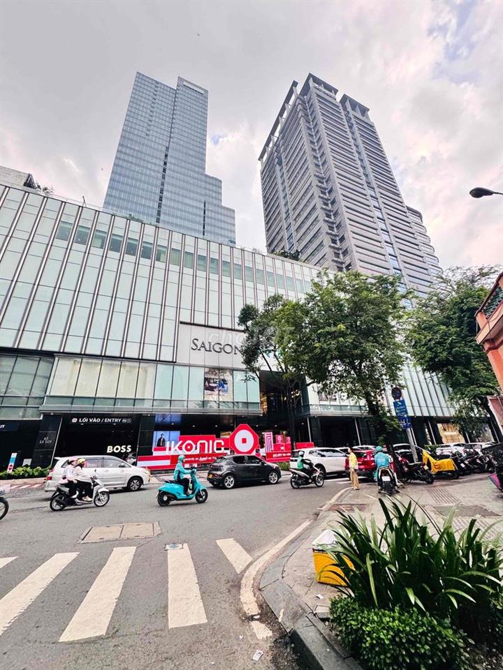 31A Nguyễn Thiệp , Khu takashimaya , Tổng dt : 200m chỉ với 100tr/th