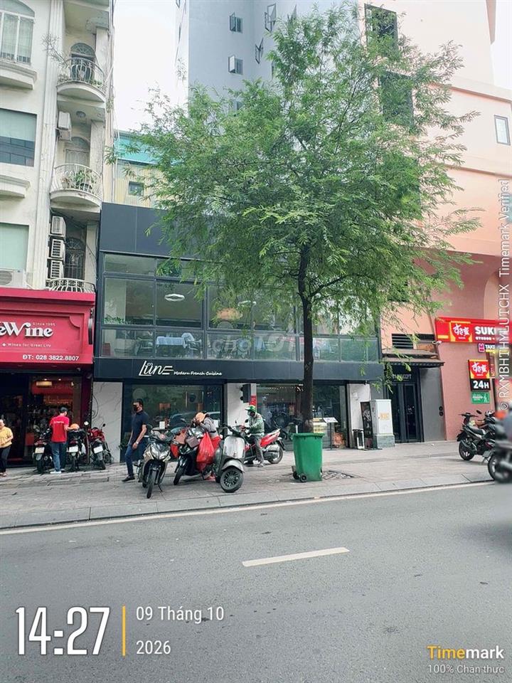 MT 17A Lê Thánh Tôn P. Bến Nghé , DT : 200m2 , Ngang 8m , có 2 tầng