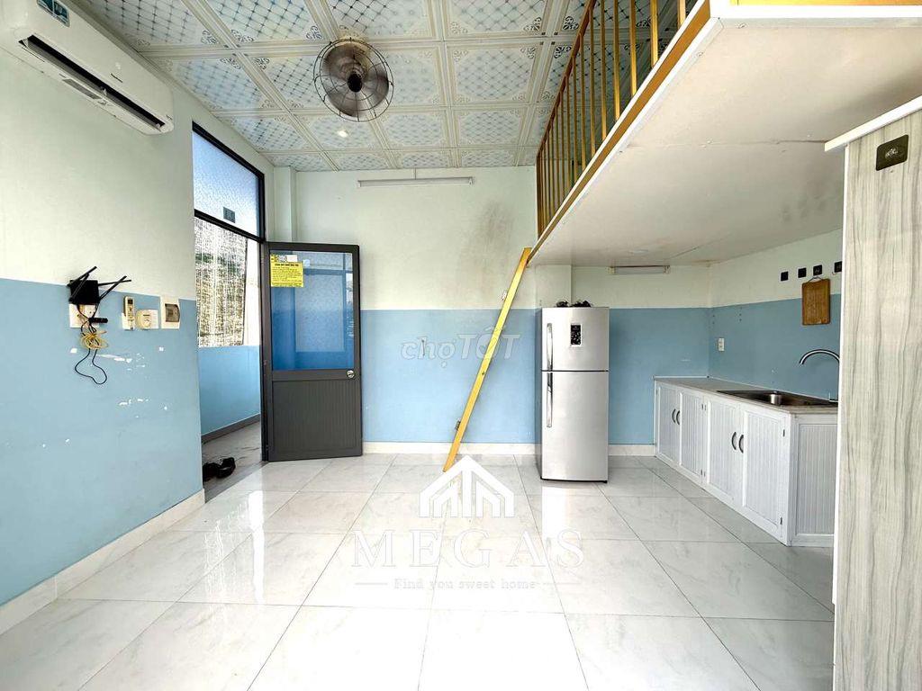 Duplex Ngay Đại Học Luật Cs2 diện tích rộng thoáng nhận 4ng 4xe 🏡