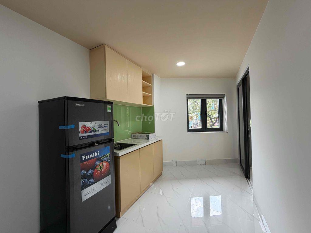 cho thuê 1 phòng ngủ tách bếp có cửa sổ trời thoáng mát