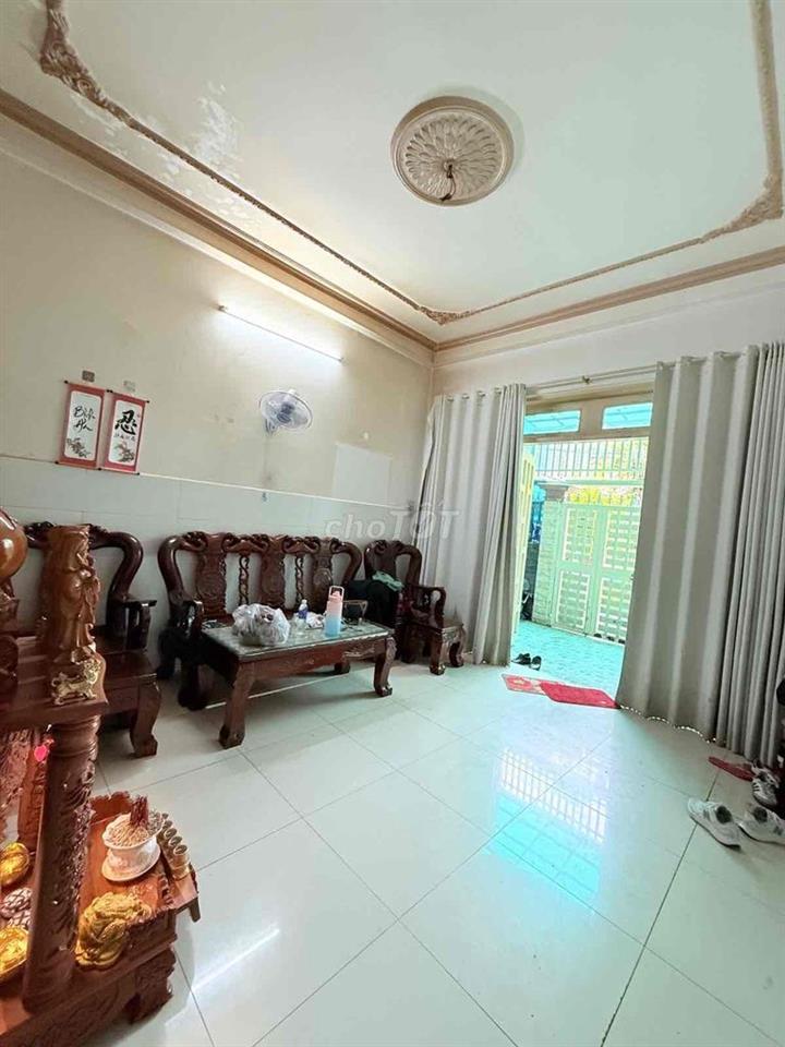 Phạm Văn Chiêu, Gò Vấp, hẻm xe hơi 8m thông, 3 tầng 4pn 5wc, 4m x 15m