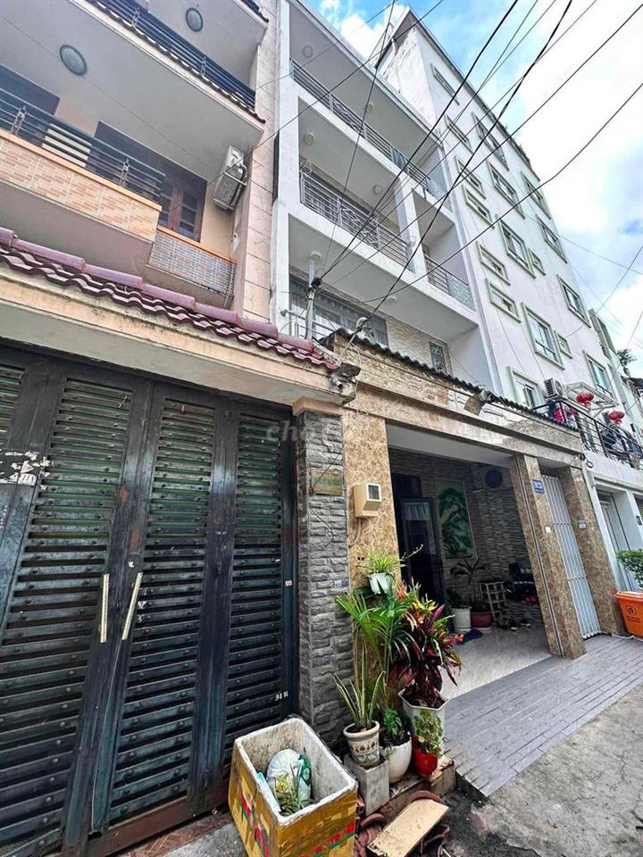 Nhà hẻm xe hơi ngay công viên Gia Định, 4 tầng, 6m x 10m, sổ vuông vức