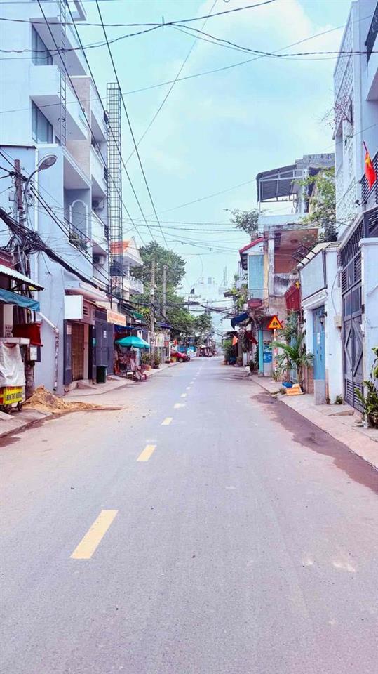 Ngay công viên Gia Định, đường ôtô 10m thông, 4 tầng, 57m2 vuông vức