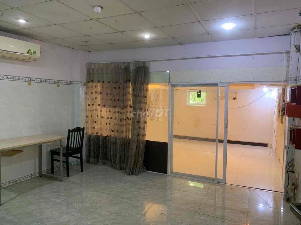 Phạm Văn Đồng, Gò Vấp, hẻm ôtô 8m thông, 2 tầng, 4.6m x 16m vuông đẹp