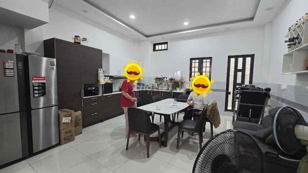 Nhà hẻm xe hơi 8m thông Lê Đức Thọ, Gò Vấp, 3 tầng, 5m x 14m vuông đẹp