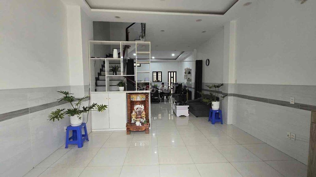 Nhà hẻm xe hơi 8m thông Lê Đức Thọ, Gò Vấp, 3 tầng, 5m x 14m vuông đẹp